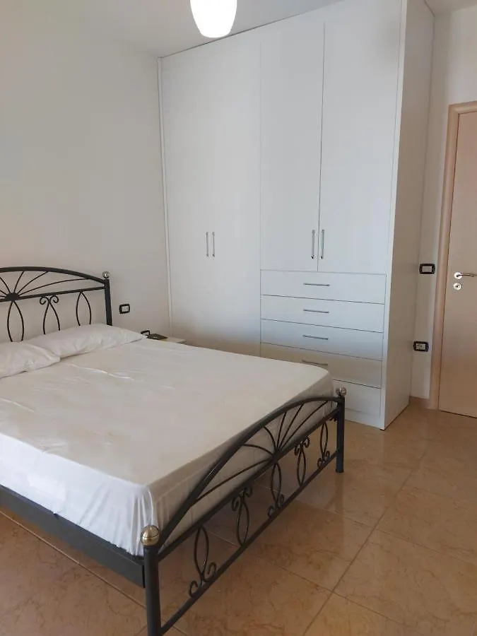 Ina'S Apartment Vlore